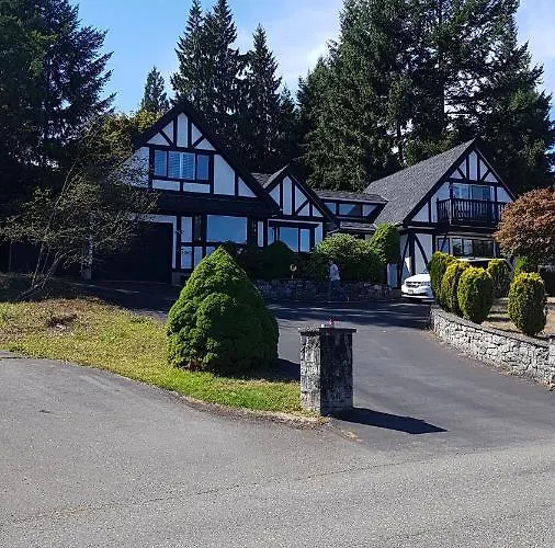 Quaint Tudor Retreat